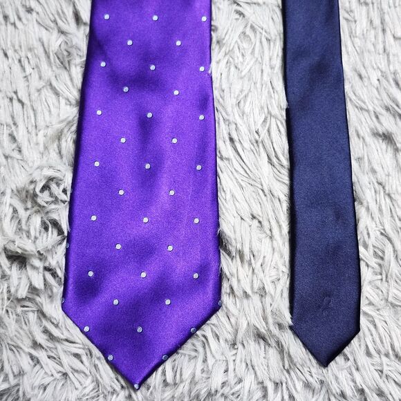 Tommy Hilfiger Tie Mens Purple Polka Dot 100% Silk Classic Necktie Formal 59in - Picture 1 of 11